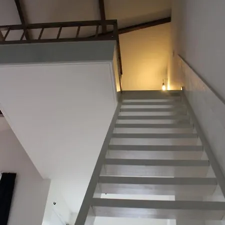 Bed & Breakfast On The Top *